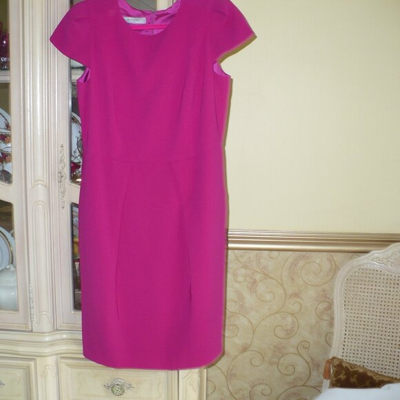 BRIAN BAILEY FUSCHIA DRESS - Picture 1 of 3